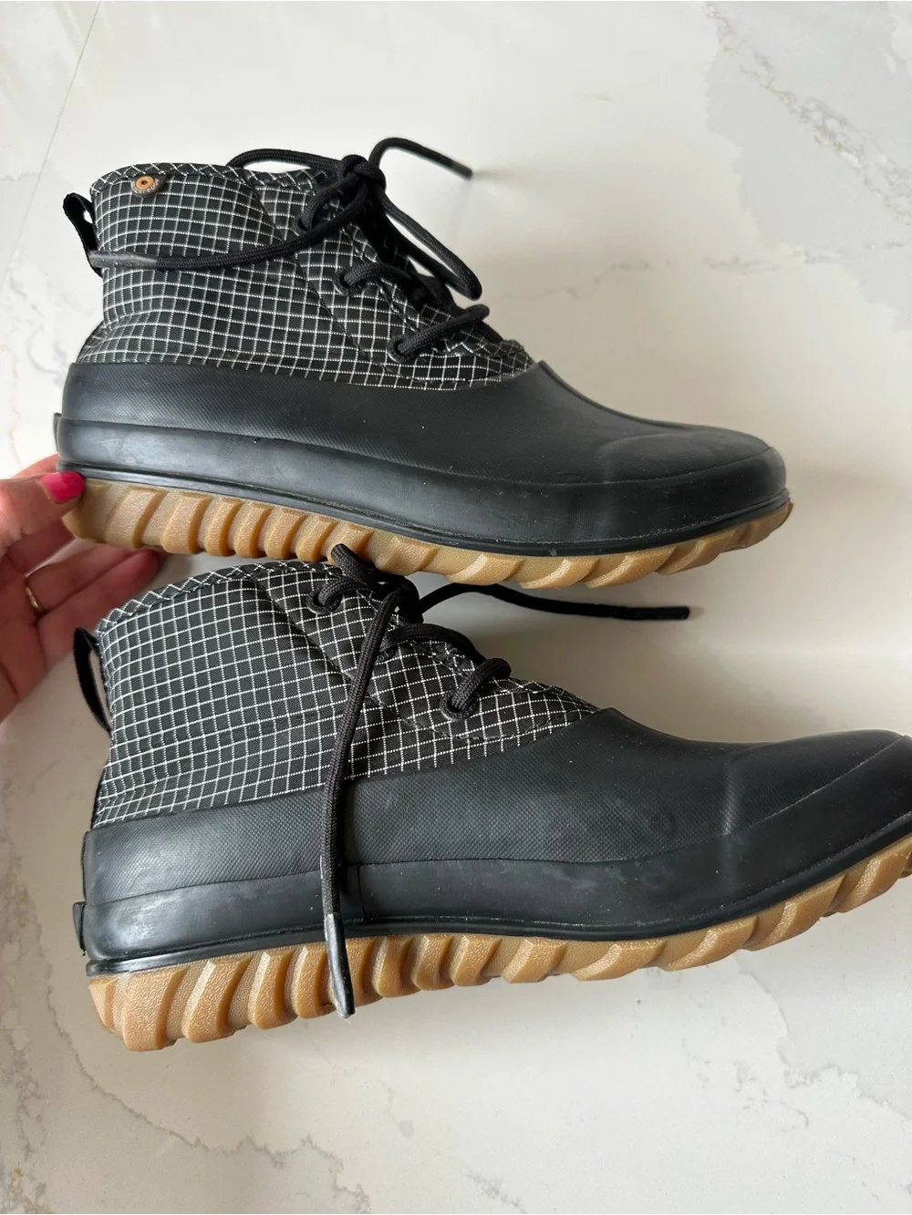 Bogs Women's Casual Check Waterproof Boot